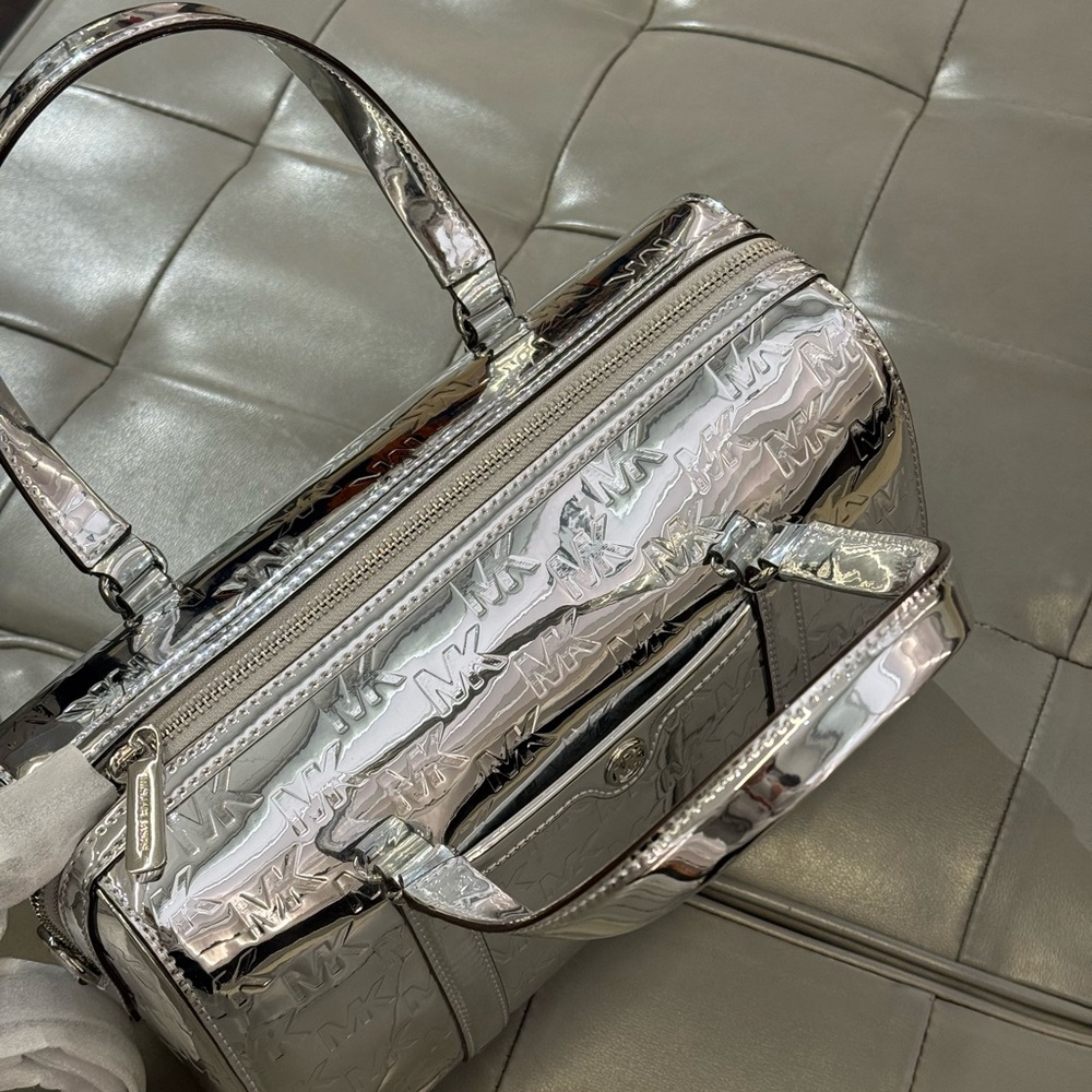 Michael kors jet set travel medium patent logo duffle satchel silver NWT - Picture 9 of 11